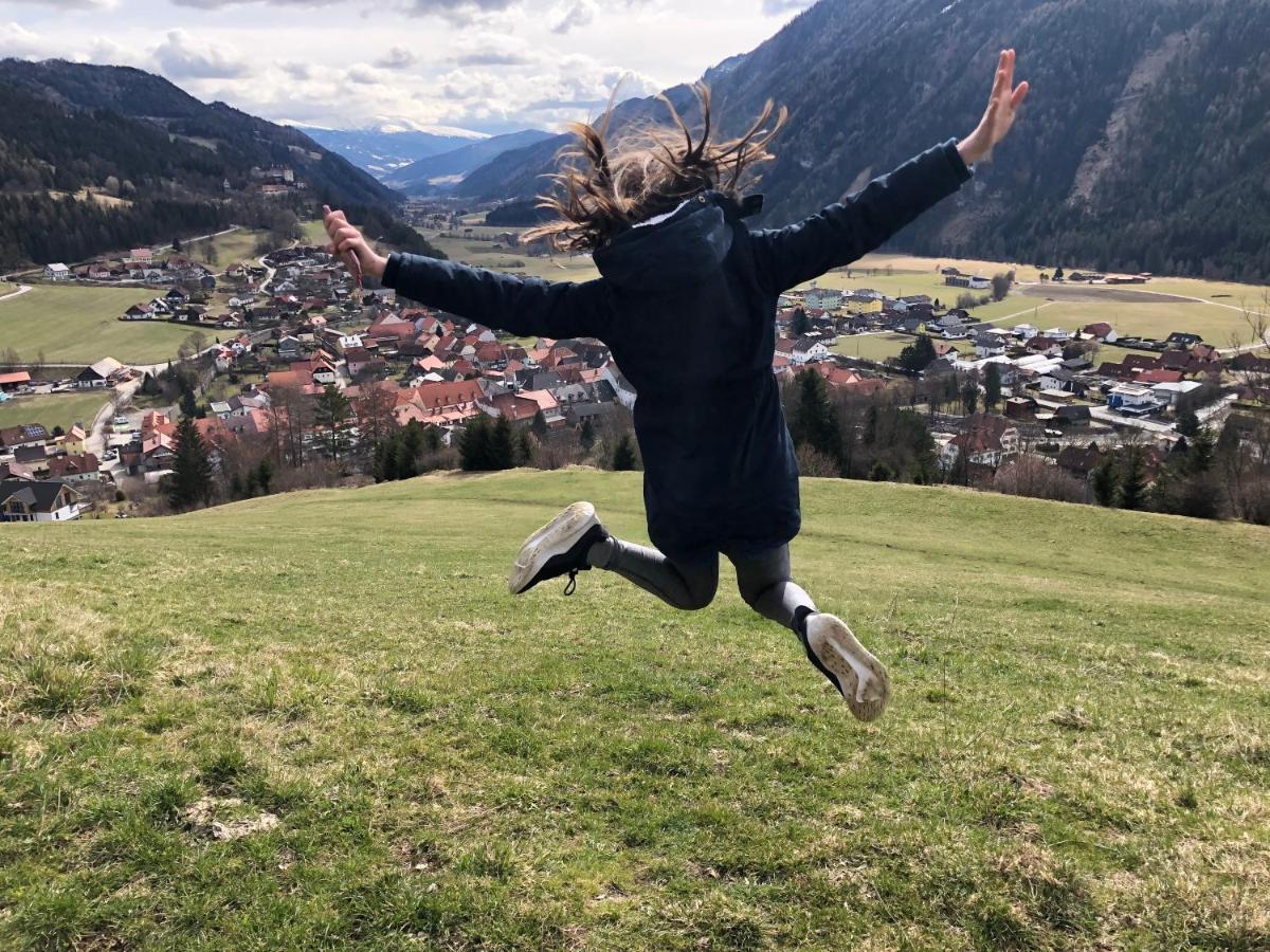 Gasthof Zum Mohrn Oberwoelz Stadt Buitenkant foto